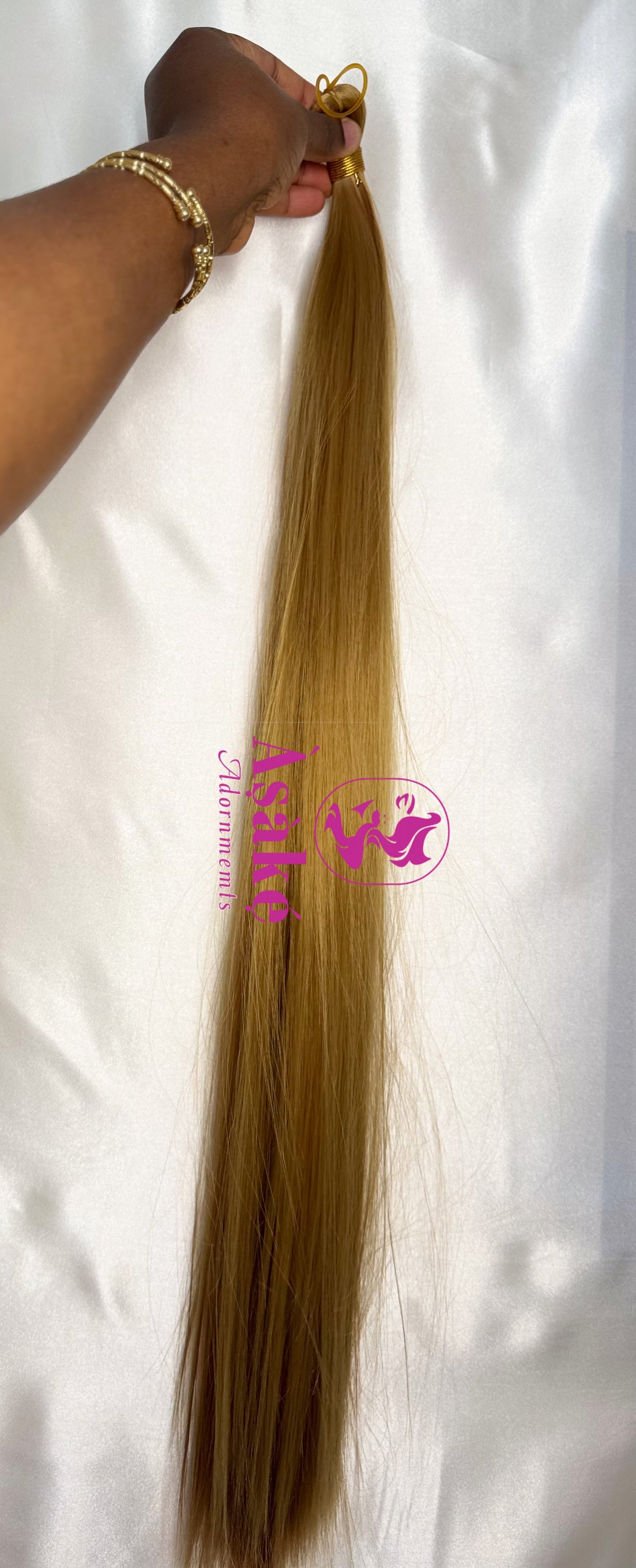 Àṣàké Bone Straight Hair Extension