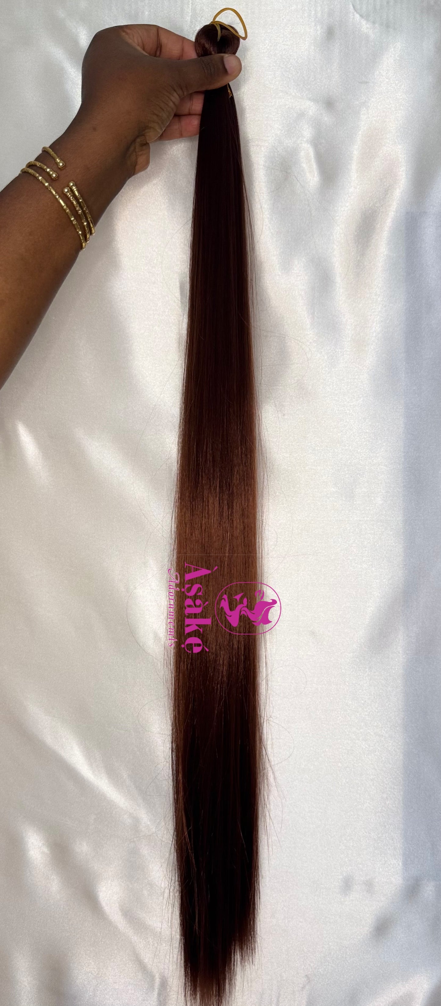 Àṣàké Bone Straight Hair Extension