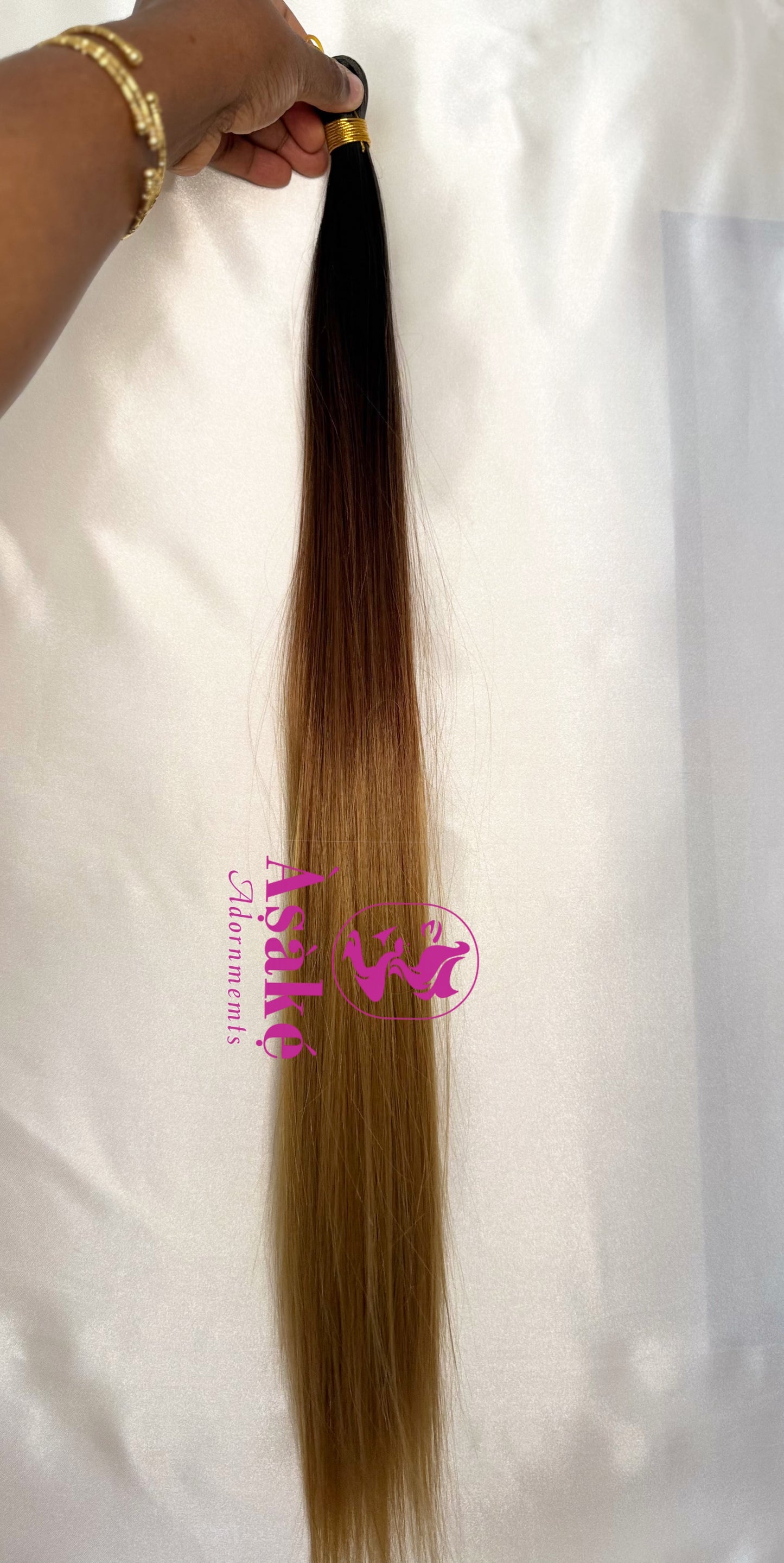 Àṣàké Bone Straight Hair Extension